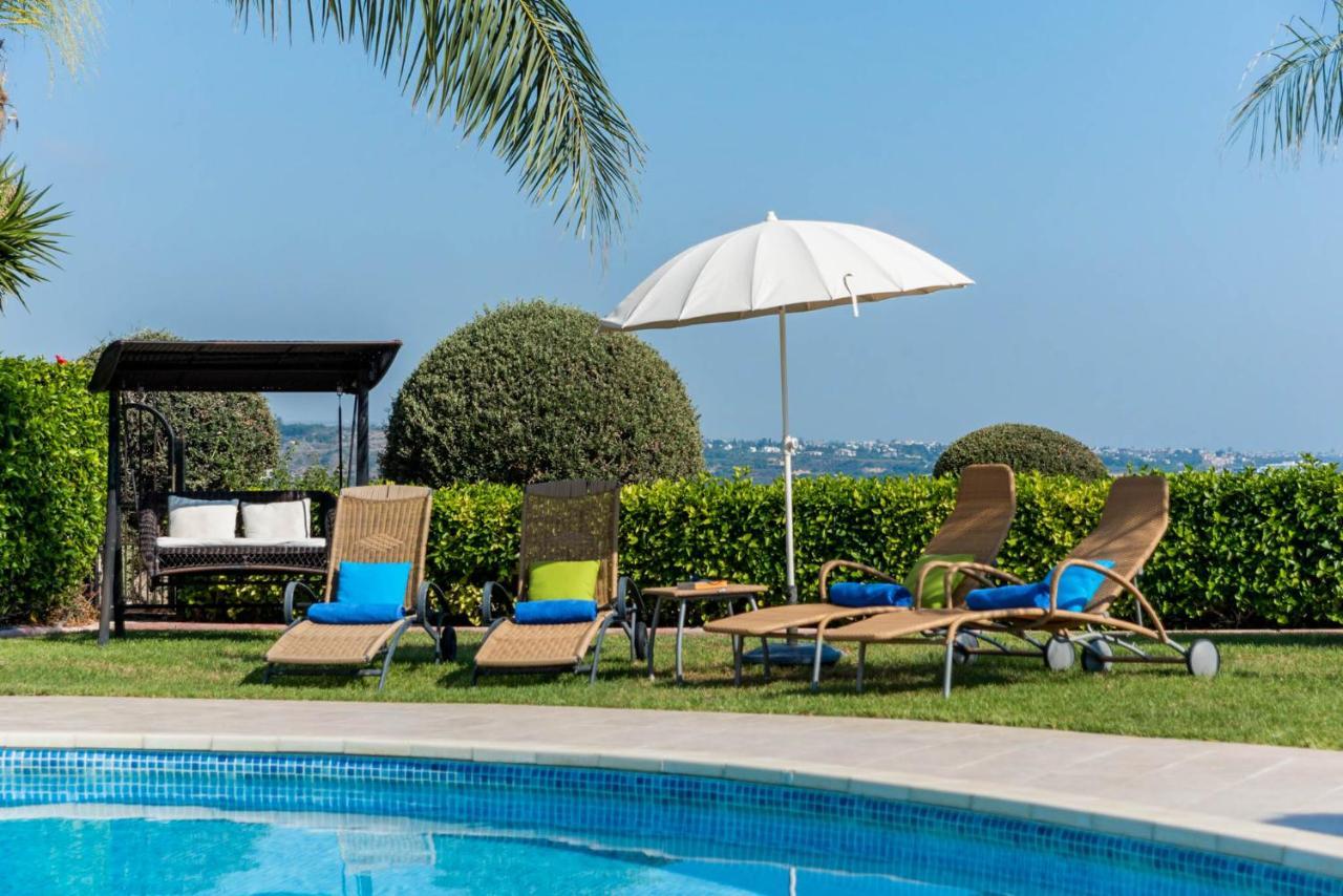 Tequila Sunrise By Ezoria Villas Coral Bay Exterior photo
